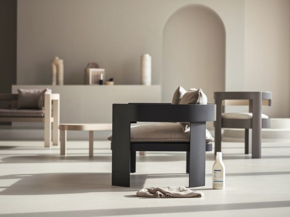 matowe meble w salonie